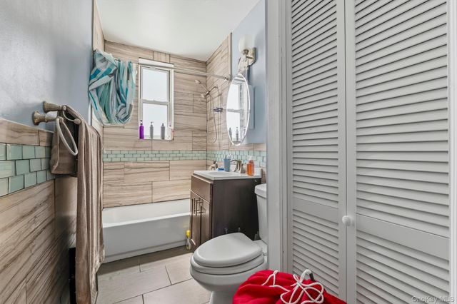 1149 Croes Avenue, Bronx, NY 10472