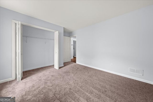 190 Glen Holly Drive, Roswell, GA 30076