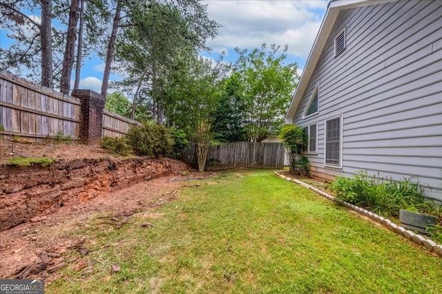 190 Glen Holly Drive, Roswell, GA 30076