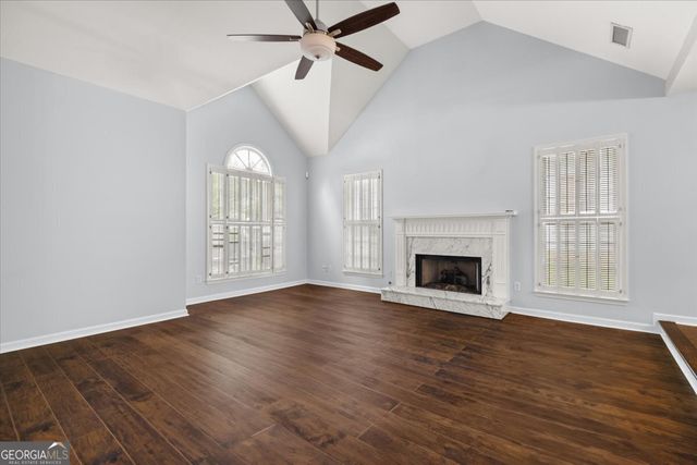 190 Glen Holly Drive, Roswell, GA 30076