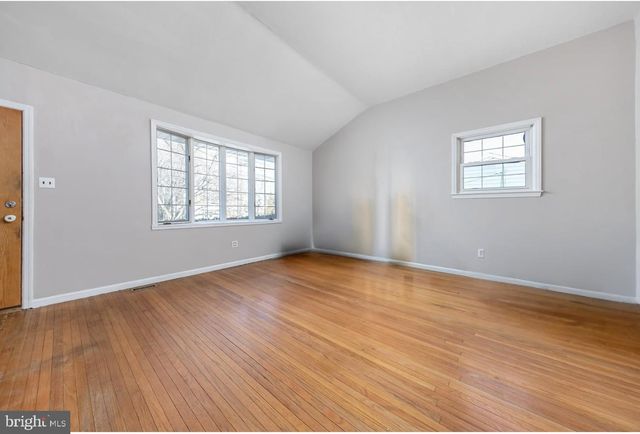 28 ASH AVE, West Deptford, NJ 08096