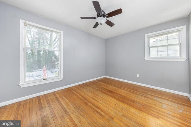 28 ASH AVE, West Deptford, NJ 08096