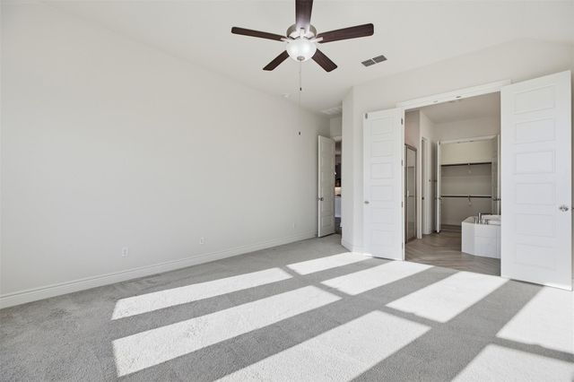 905 Almeria BND, Leander, TX 78641