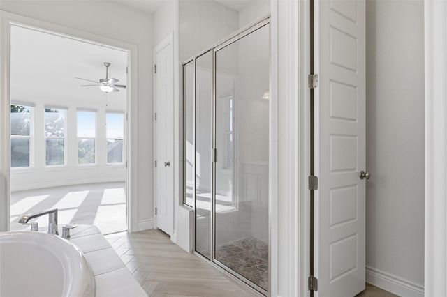 905 Almeria BND, Leander, TX 78641