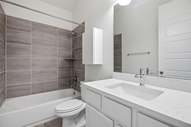 905 Almeria BND, Leander, TX 78641