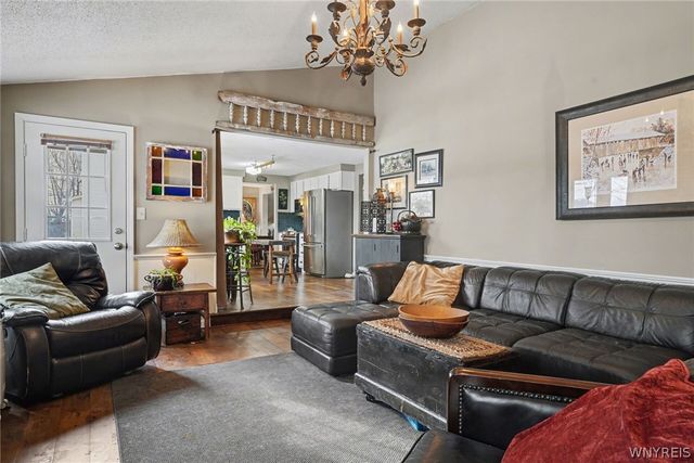 34 Pheasant Run Lane, Lancaster, NY 14086