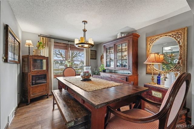 34 Pheasant Run Lane, Lancaster, NY 14086