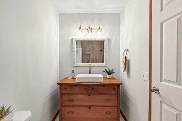 6814 York Place N, Brooklyn Center, MN 55429