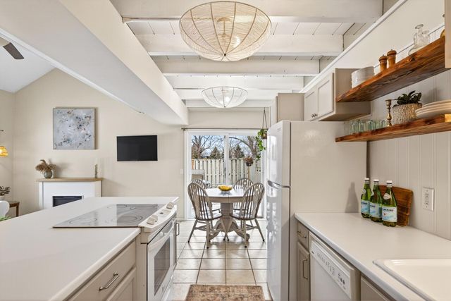 6814 York Place N, Brooklyn Center, MN 55429