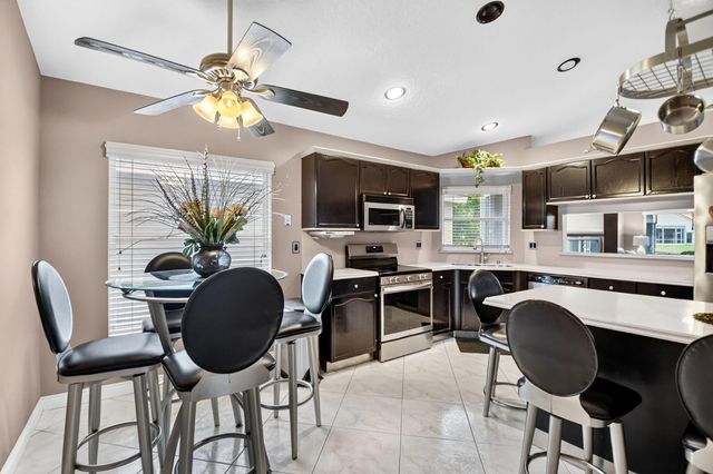 107 Harbor Lake Circle, Greenacres, FL 33413
