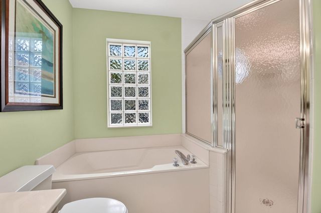 107 Harbor Lake Circle, Greenacres, FL 33413