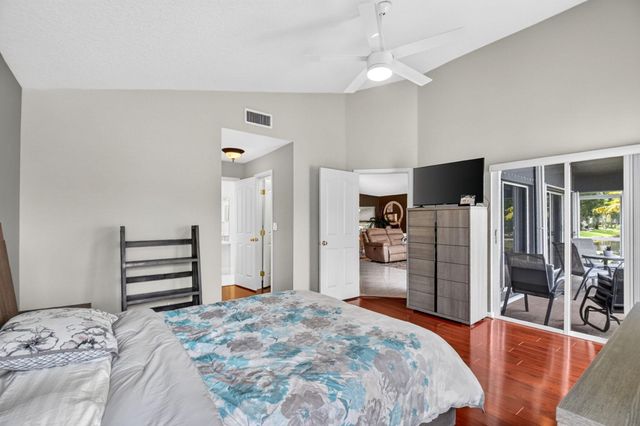 107 Harbor Lake Circle, Greenacres, FL 33413
