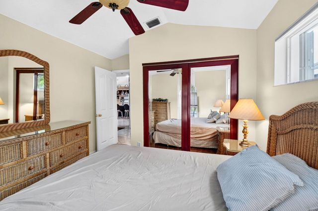 107 Harbor Lake Circle, Greenacres, FL 33413