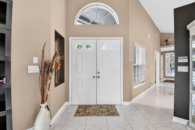 107 Harbor Lake Circle, Greenacres, FL 33413