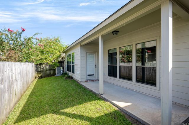 7975 Seville Ct, Baton Rouge, LA 70820
