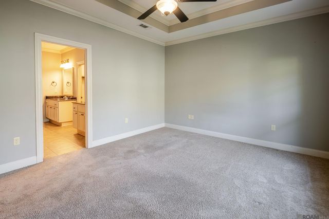 7975 Seville Ct, Baton Rouge, LA 70820