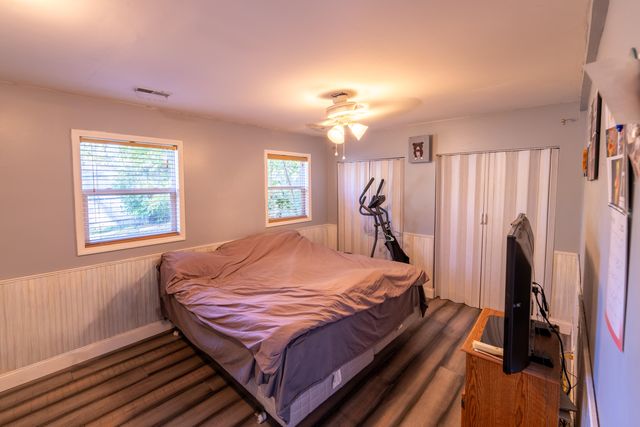 26 S Fish Lake Street, Valparaiso, IN 46385