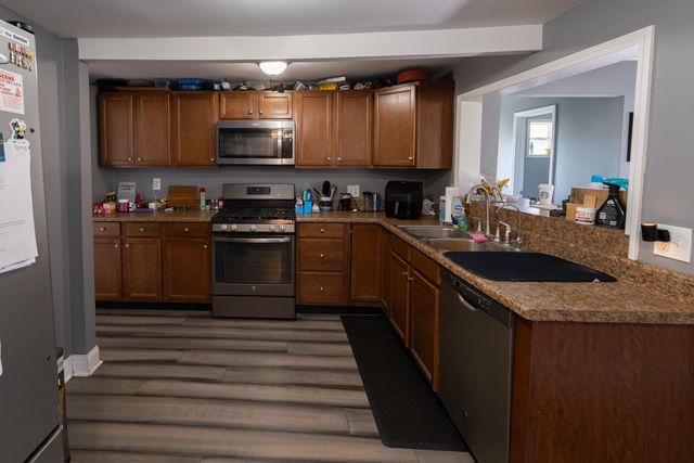 26 S Fish Lake Street, Valparaiso, IN 46385