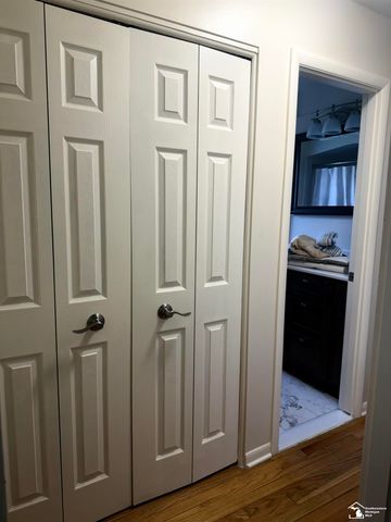 41460 Greenbriar Lane, Plymouth Twp, MI 48170