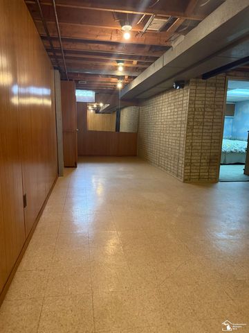 41460 Greenbriar Lane, Plymouth Twp, MI 48170