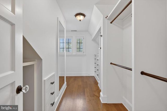 2604 31ST ST NW, Washington, DC 20008