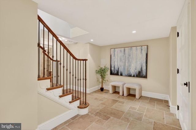 2604 31ST ST NW, Washington, DC 20008