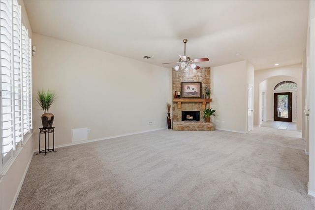 5907 Lantern Lane, Grand Prairie, TX 75052