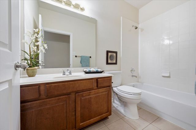5907 Lantern Lane, Grand Prairie, TX 75052
