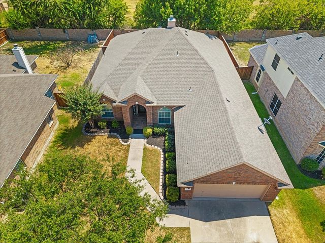 5907 Lantern Lane, Grand Prairie, TX 75052
