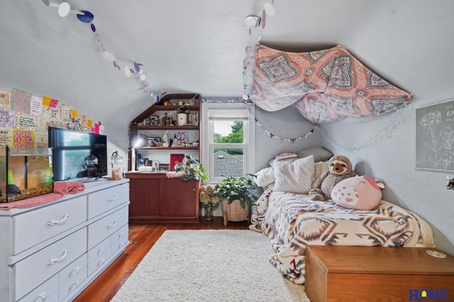 351 S 45th Street, Lincoln, NE 68510
