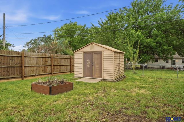 351 S 45th Street, Lincoln, NE 68510