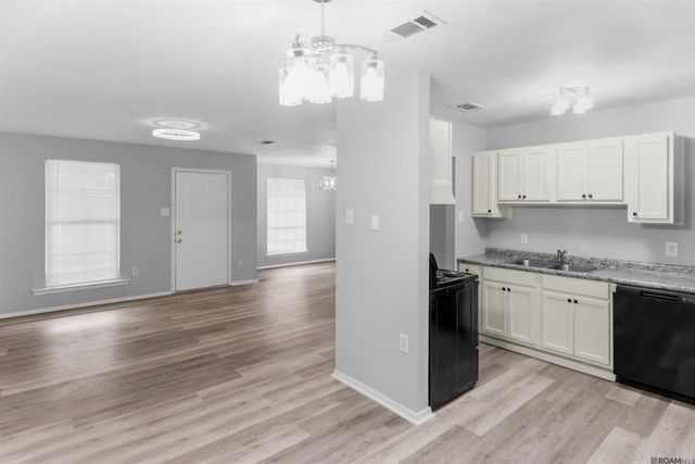 1634 Theron Dr, Baton Rouge, LA 70810