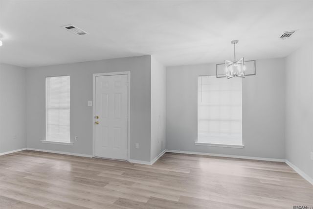 1634 Theron Dr, Baton Rouge, LA 70810