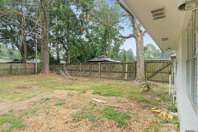 1634 Theron Dr, Baton Rouge, LA 70810