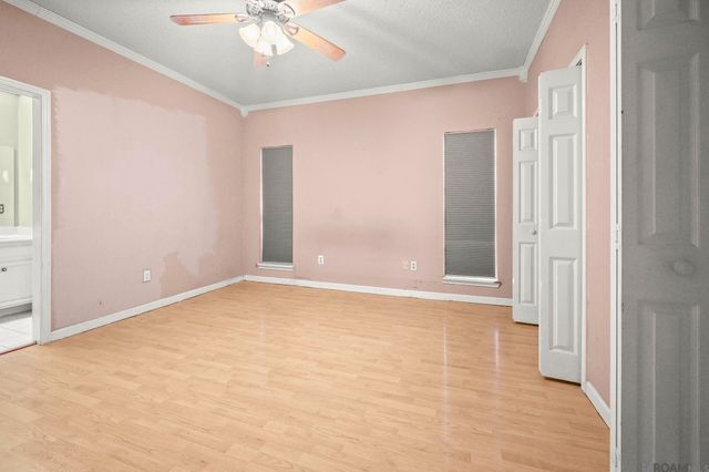 15463 Springwood Ave, Baton Rouge, LA 70817