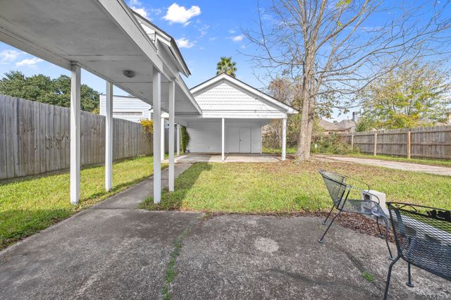 15463 Springwood Ave, Baton Rouge, LA 70817