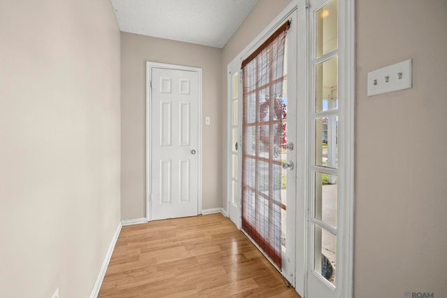 15463 Springwood Ave, Baton Rouge, LA 70817