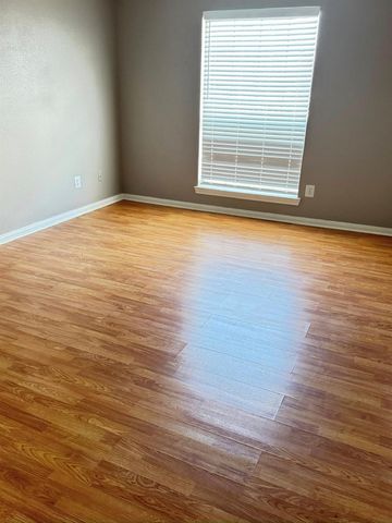 3922 Davenport Street B, Houston, TX 77051