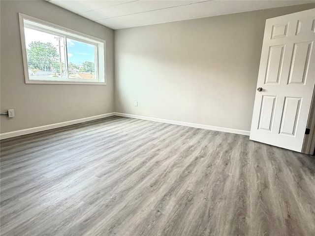 83 power Road 3, Pawtucket, RI 02860