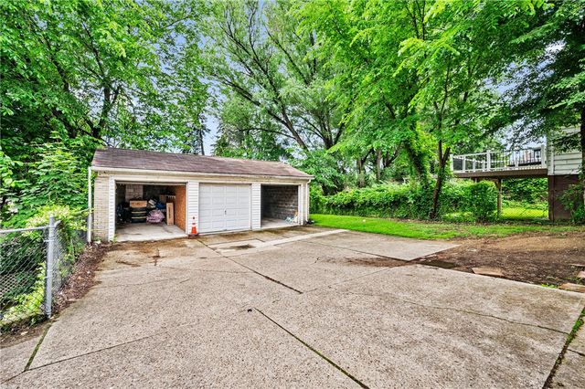 170 Lincoln Ave, Bellevue, PA 15202