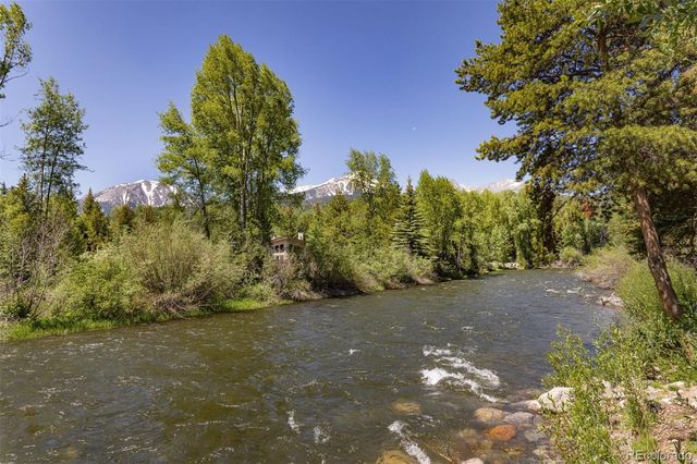 486 Sage Creek Canyon Drive, Silverthorne, CO 80498