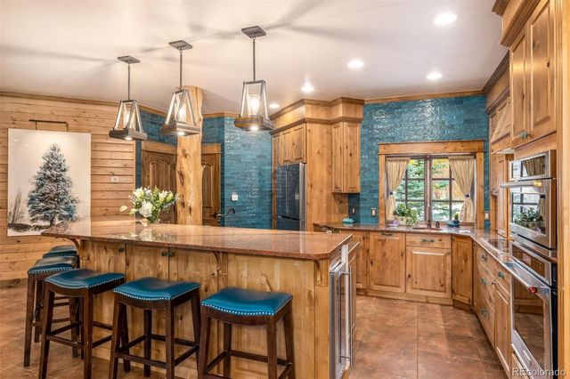 486 Sage Creek Canyon Drive, Silverthorne, CO 80498