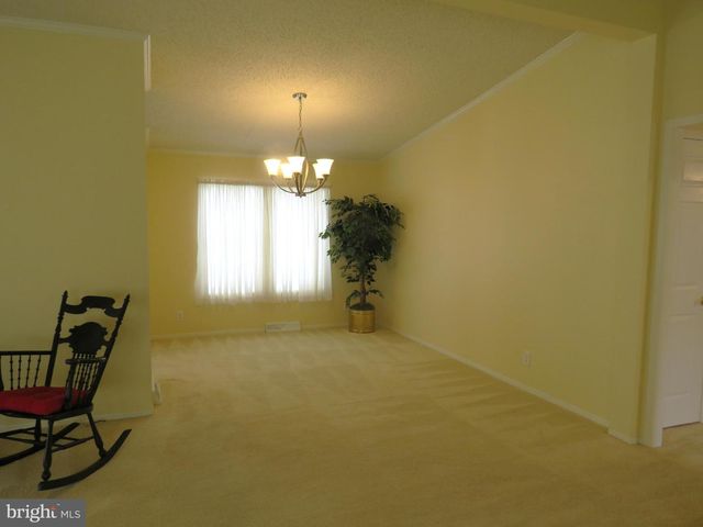 59 WILDFLOWER CT, New Hope, PA 18938