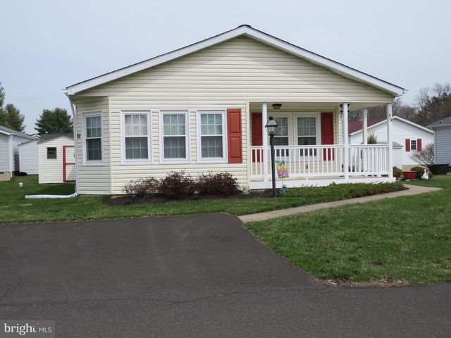 59 WILDFLOWER CT, New Hope, PA 18938