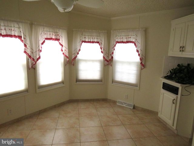 59 WILDFLOWER CT, New Hope, PA 18938