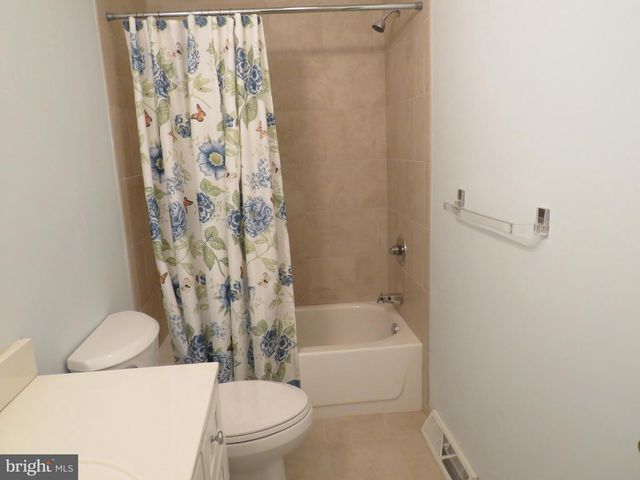 59 WILDFLOWER CT, New Hope, PA 18938