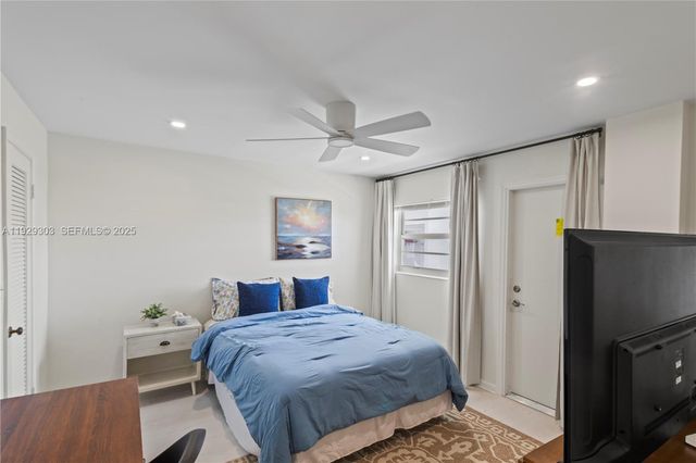 3051 NE 48th St 307, Fort Lauderdale, FL 33308