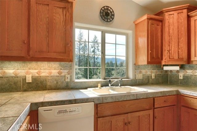 2403 Parmabelle Road, Mariposa, CA 95338