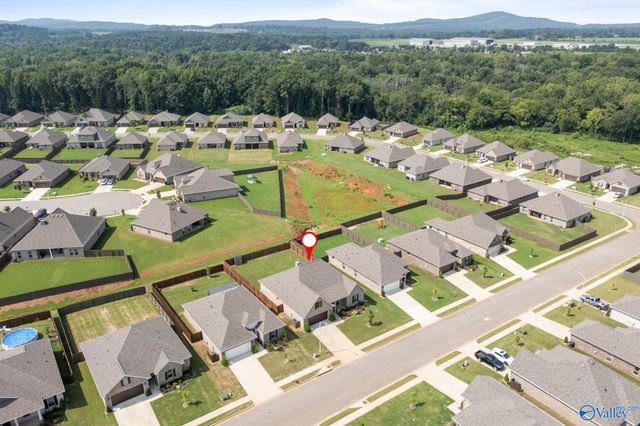 262 John Harold Drive, Meridianville, AL 35759