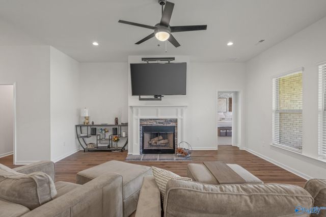 262 John Harold Drive, Meridianville, AL 35759